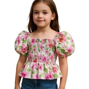 Like new Janie & Jack  Floral Puff Sleeve Girls Sz 5 smocked floral Top